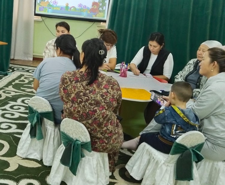 "Баланың балабақшаға бейімделуі" ата - аналарға кеңес